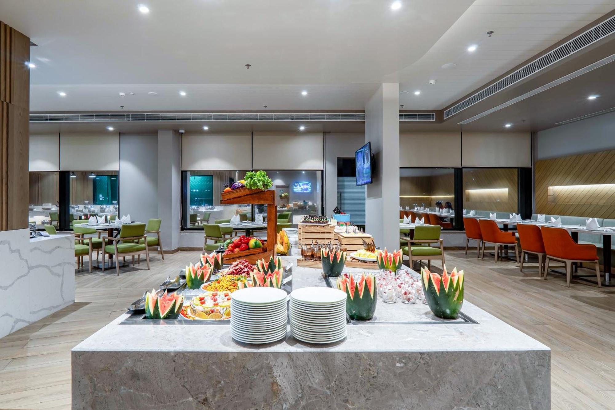 Holiday Inn Katra Vaishno Devi By Ihg Exterior foto